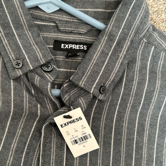 Express Plaid Flannel new w/tag - Picture 3 of 4